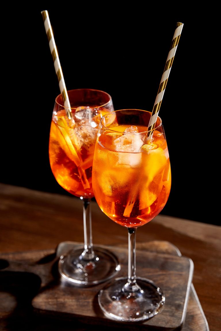 Aperol Spritz: Italy's Famous Cocktail - Savored Sips