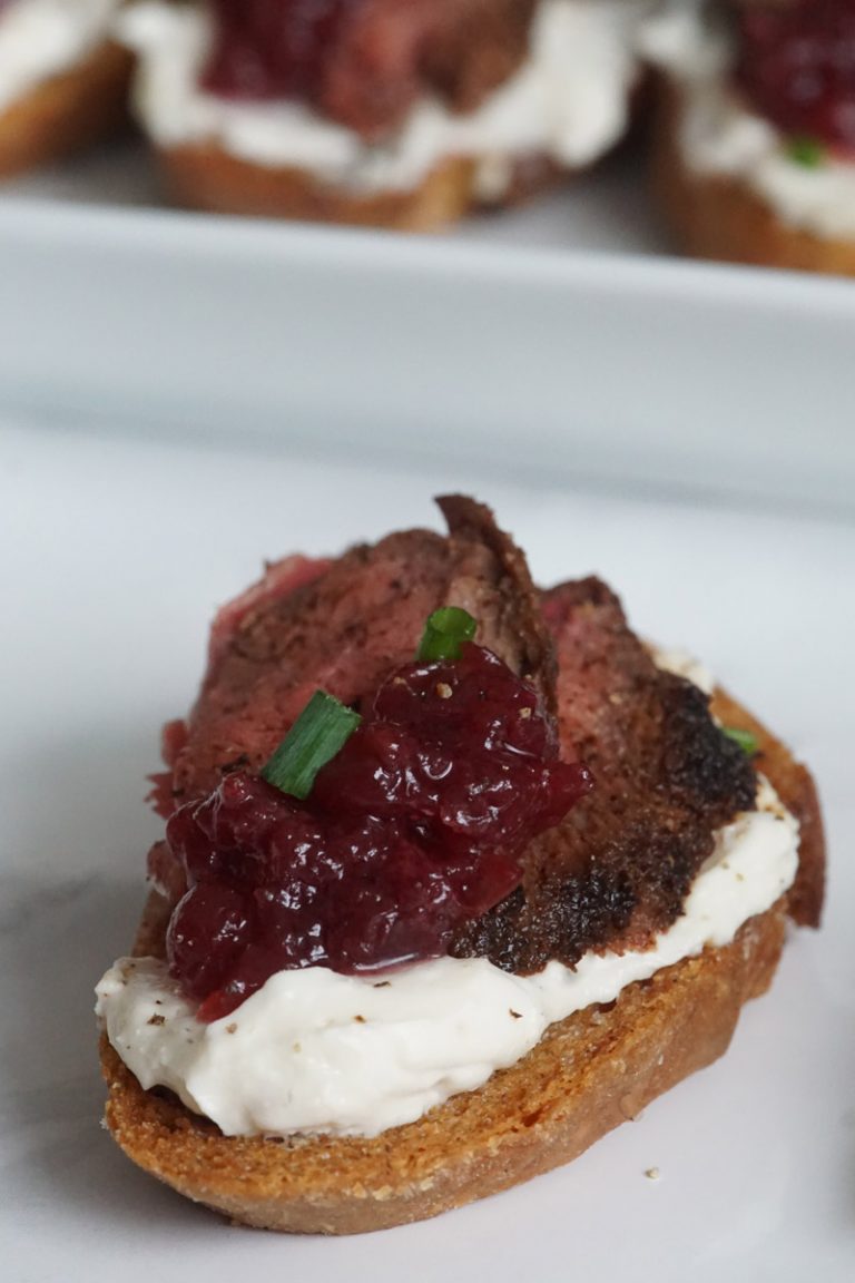 Steak Crostini With Horseradish Spread Savored Sips
