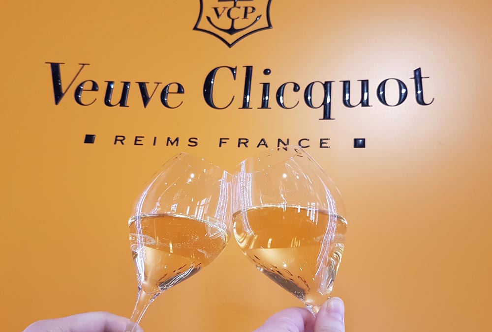 Fyon Veuve Clicquot Champagne Flag Reims France Bar Flag Banner