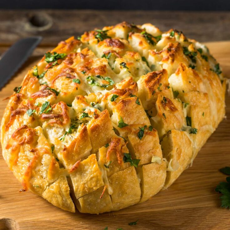 cheesy pull apart bread featured