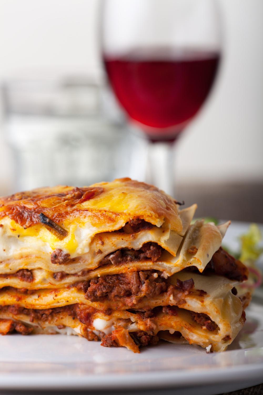 Best Wine To Serve With Lasagna - Savored Sips