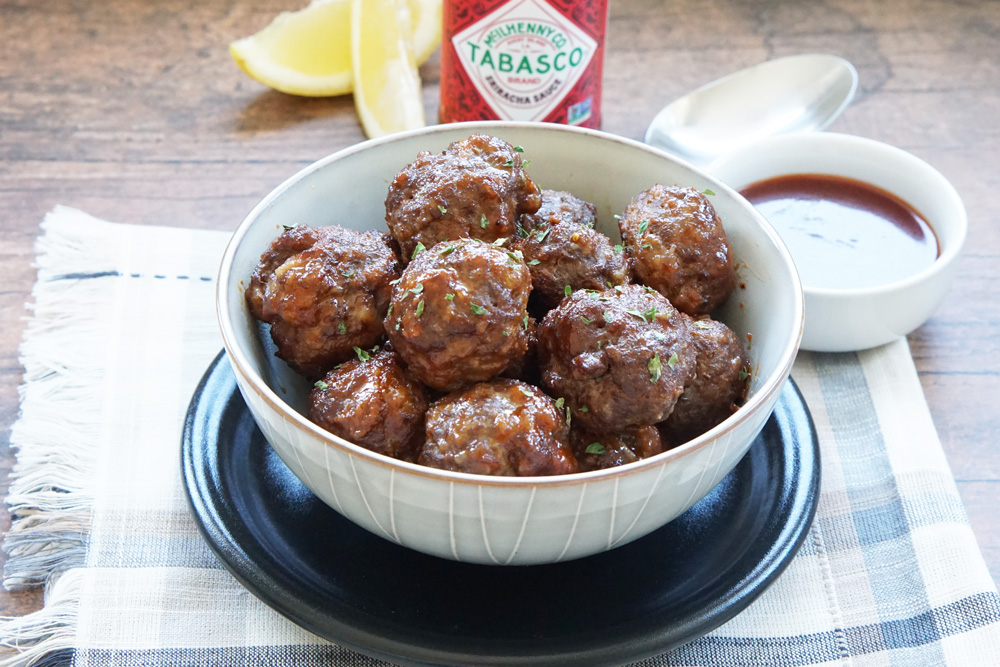 Honey sriracha meatballs