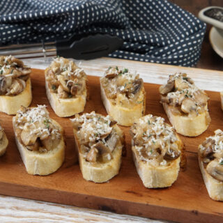 Mushroom crostini