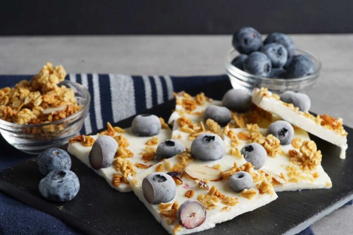 Berry yogurt bark
