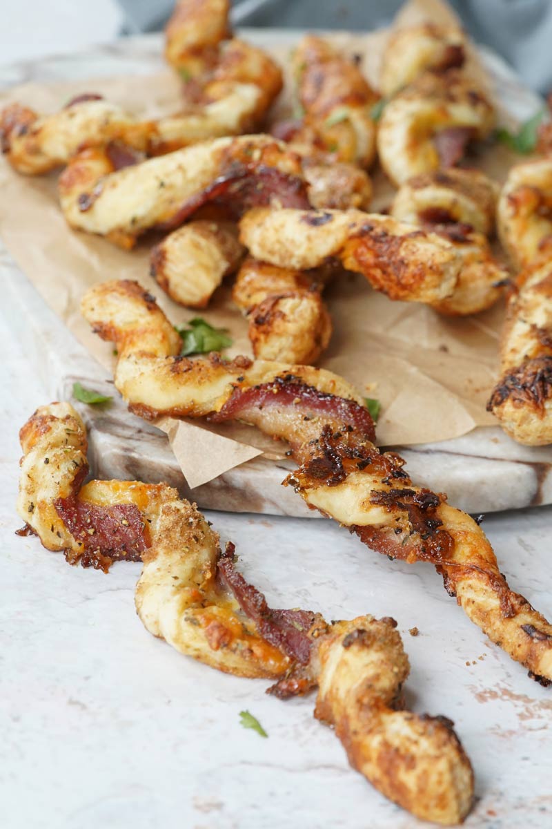 cheesy bacon twists