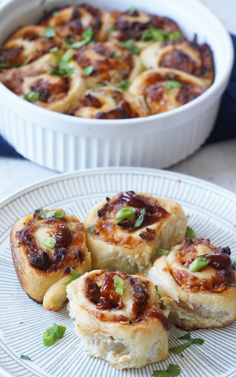 pulled pork buns