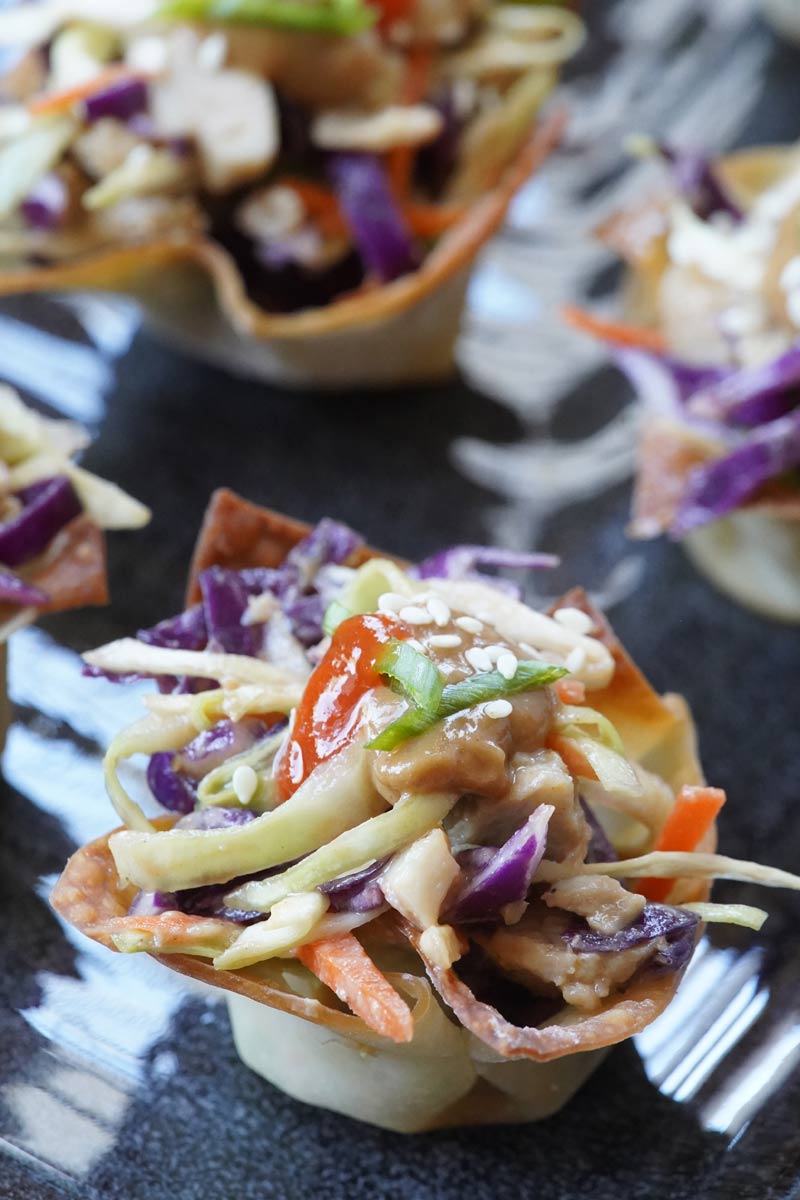 thai wonton chicken cups