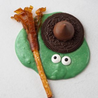 melted witch cookie bark