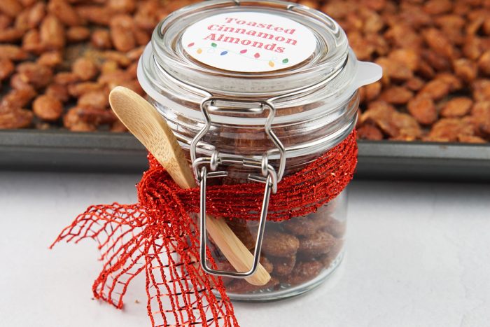 Toasted cinnamon almonds