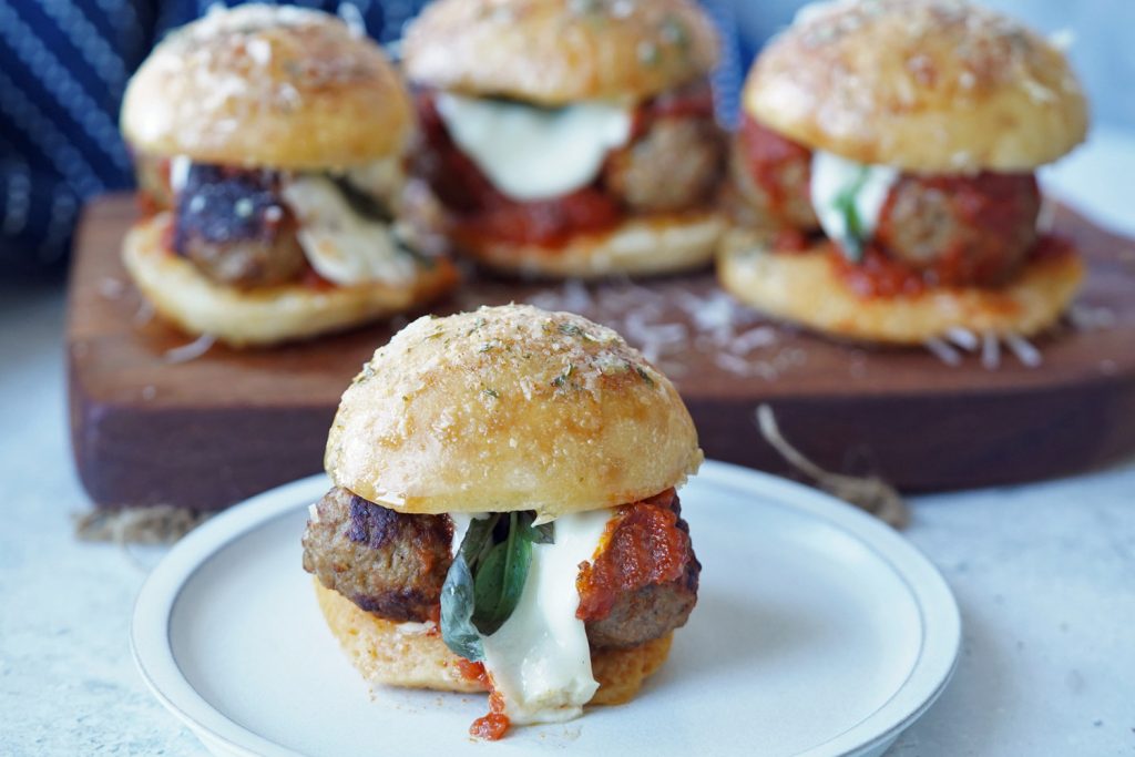 meatball marinara slider