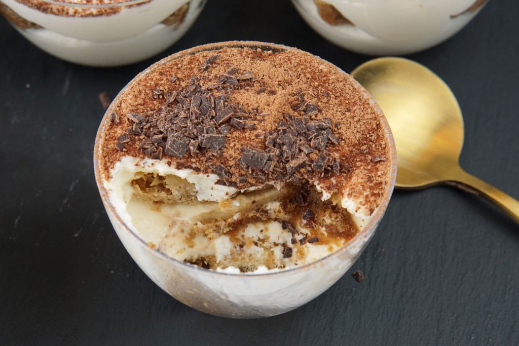 Mini tiramisu cups