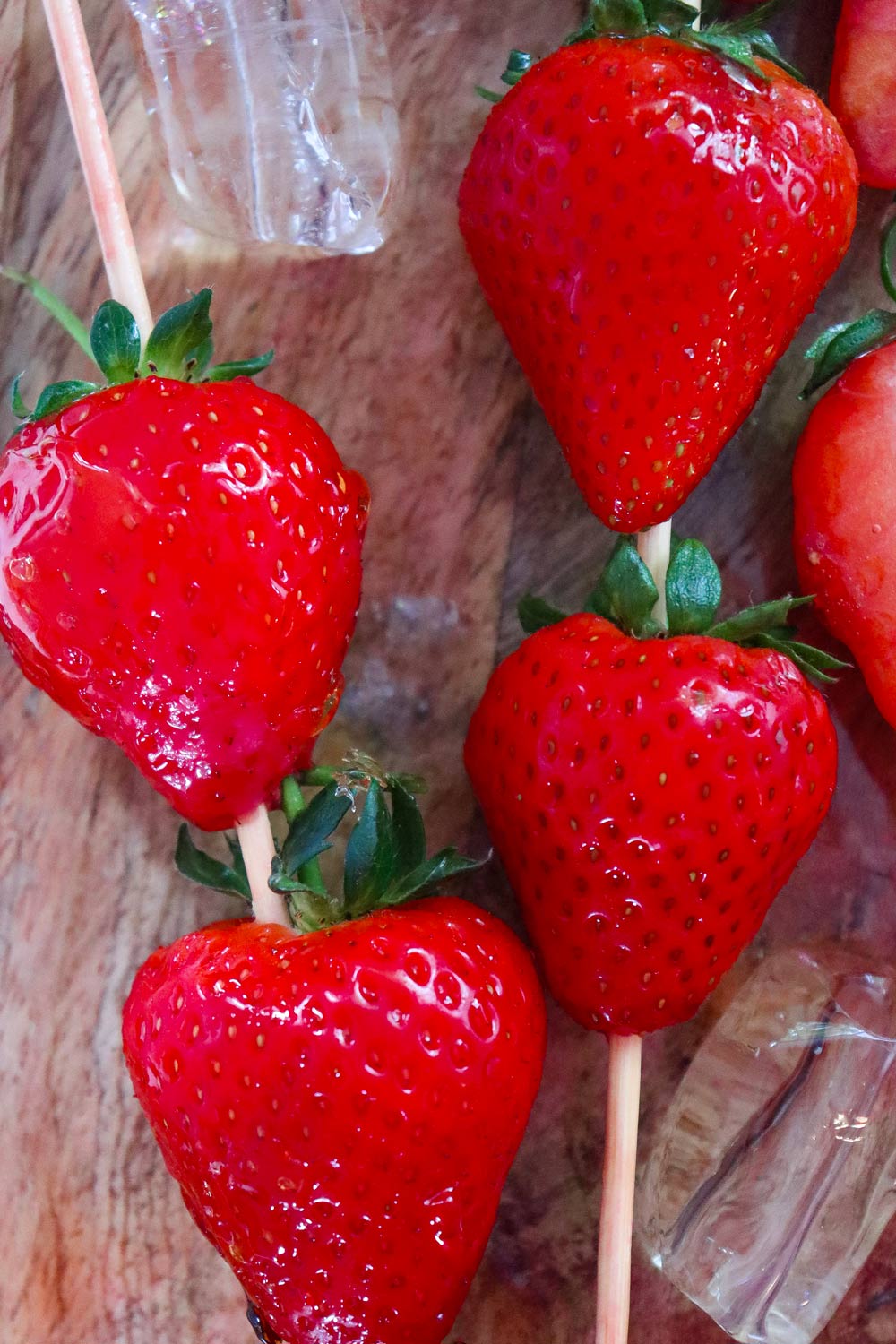 strawberry tanghulu t2