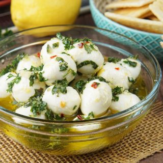 Marinated mozzarella balls