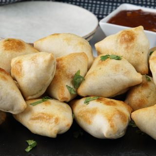 Potato samosas
