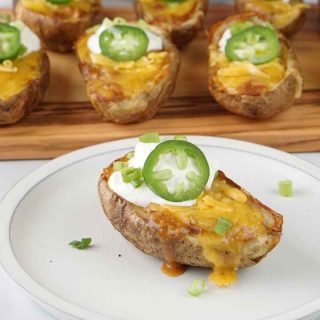 Potato skin chili boats